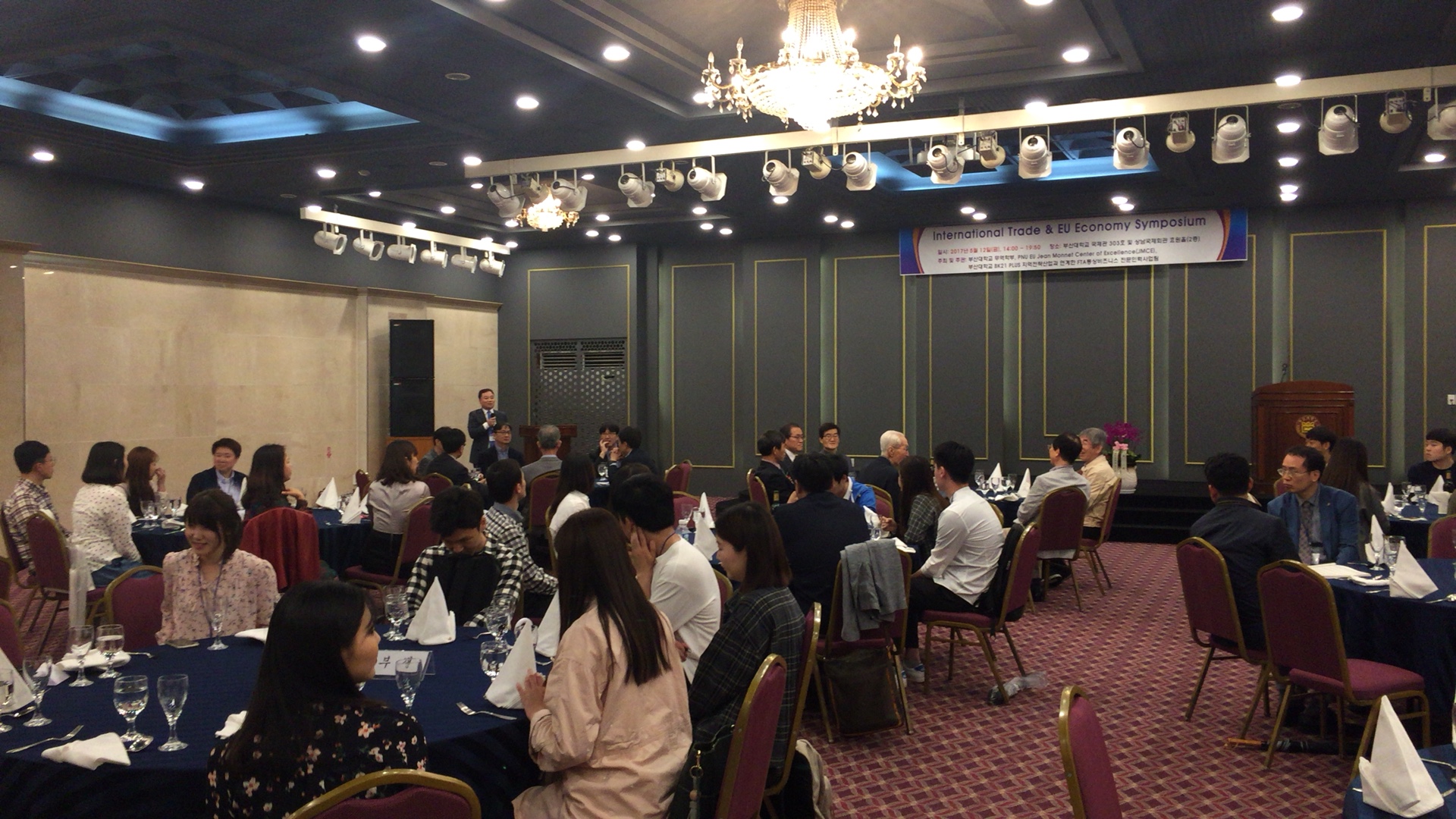 P20170512_181947386_3EFB9356-B38D-4CF1-9940-266B373B8CF6.JPG 첨부 이미지